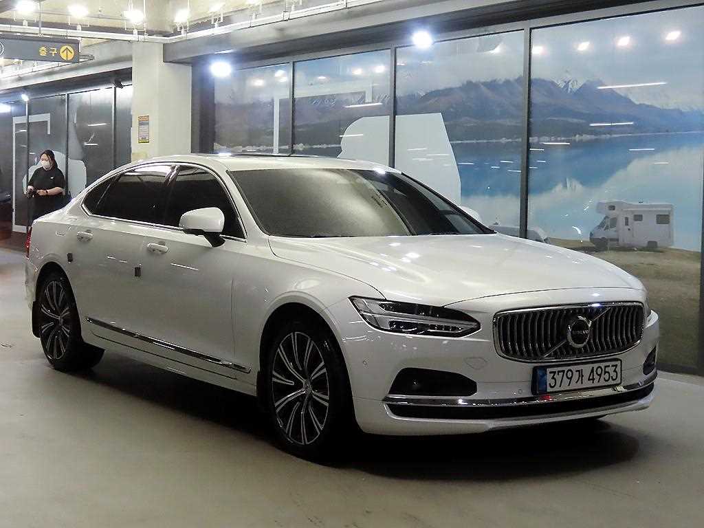Volvo S90