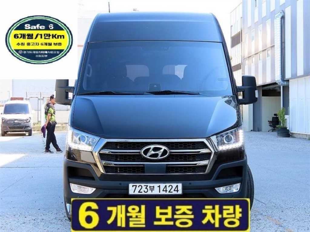 HYUNDAI Solati