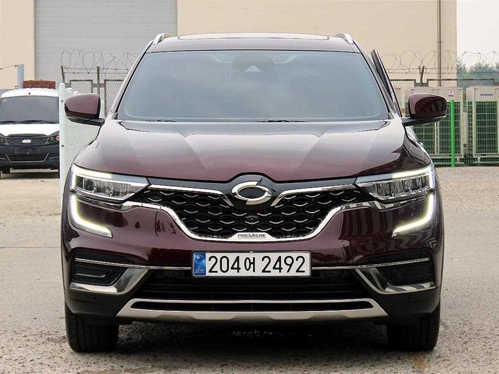 SAMSUNG QM6