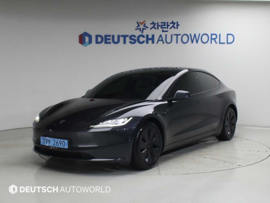 Tesla Model 3 long range