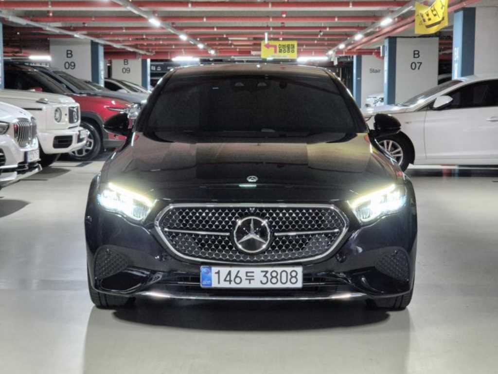 Mercedes Benz E class