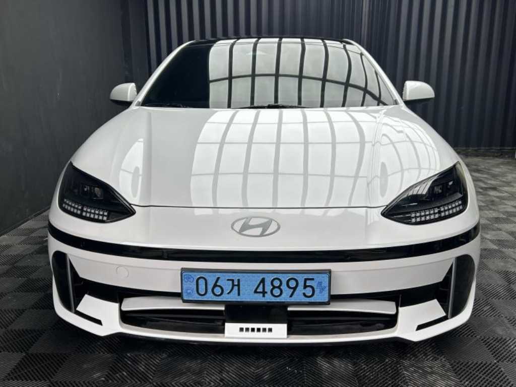 HYUNDAI Ioniq 6