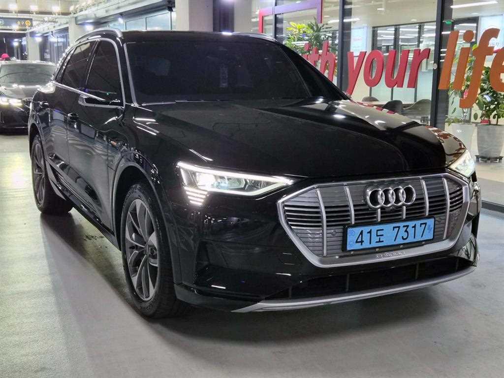 Audi e-Tron 55 quattro