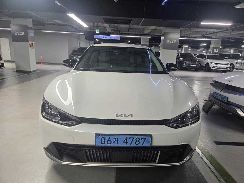 KIA EV6 long range air