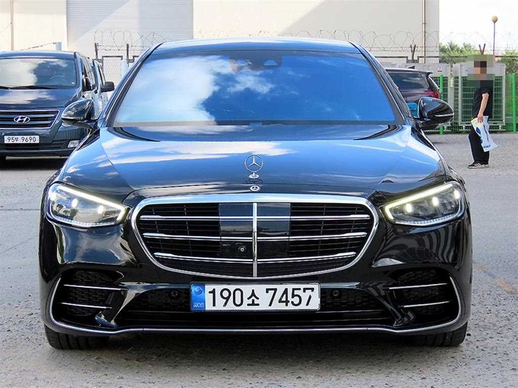 Mercedes Benz S Class