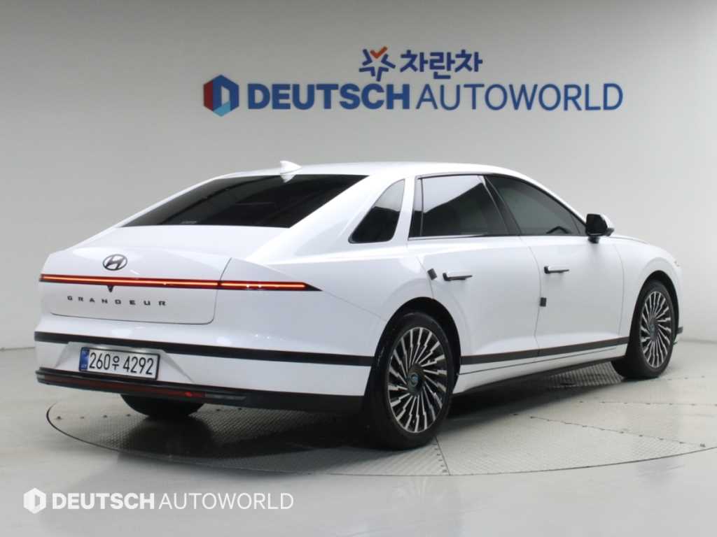 [현대]그랜저 (GN7) 가솔린 2.5 2WD 아너스 - миниатюра 2