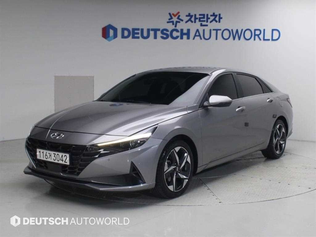 HYUNDAI Avante 2023 — Zona Franca Iquique