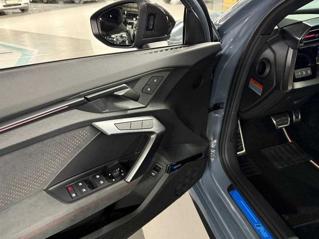 [아우디]RS3 (8Y) 2.5 TFSI 콰트로 - миниатюра 12