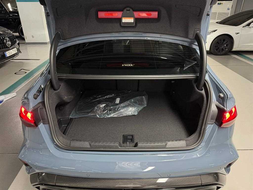 [아우디]RS3 (8Y) 2.5 TFSI 콰트로 - миниатюра 19