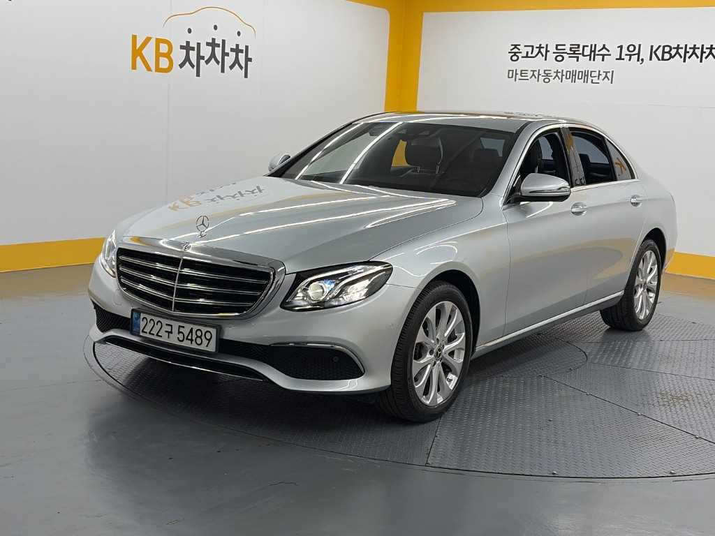 Mercedes Benz E class W213 E220d 4MATIC