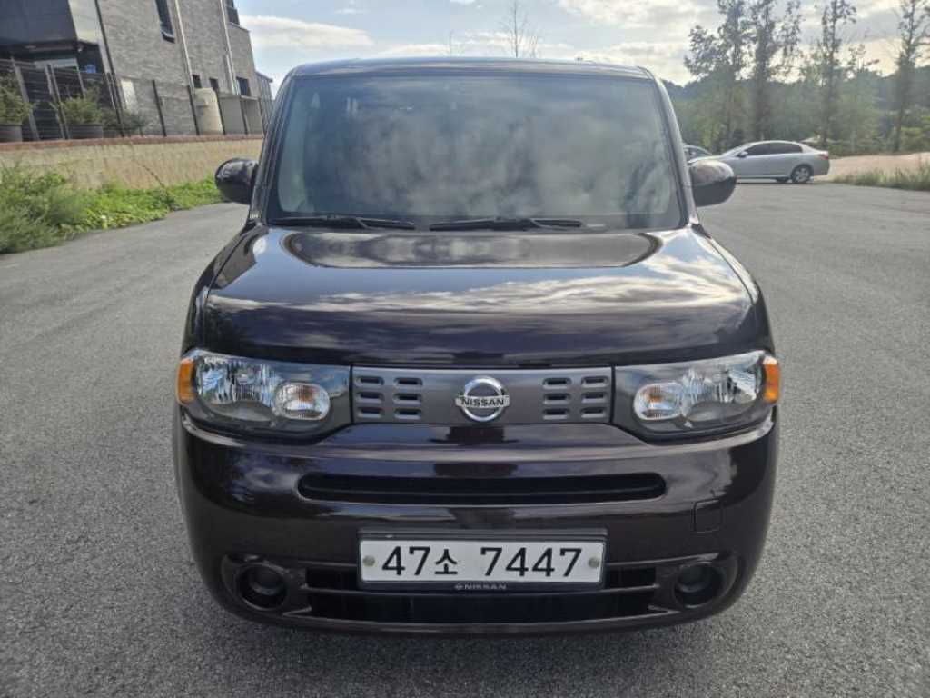 Nissan Cube 2013 — Zona Franca Iquique