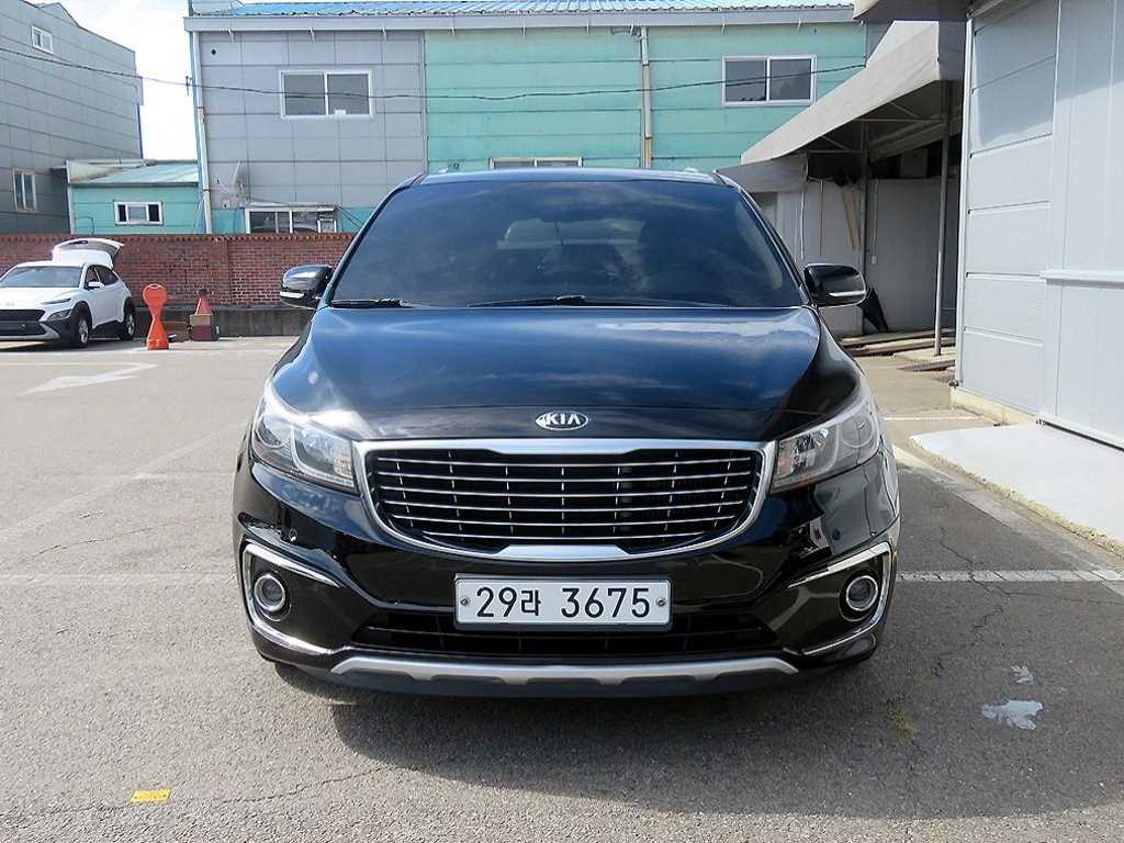 KIA Carnival 2015