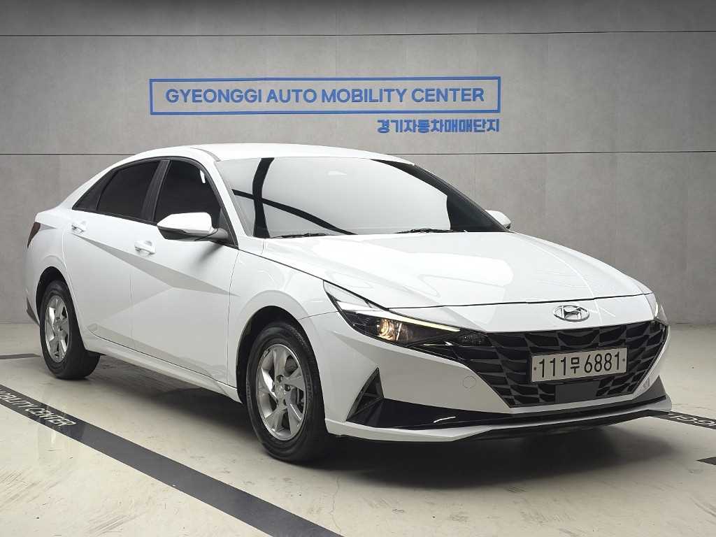 HYUNDAI Avante 2023 — Zona Franca Iquique