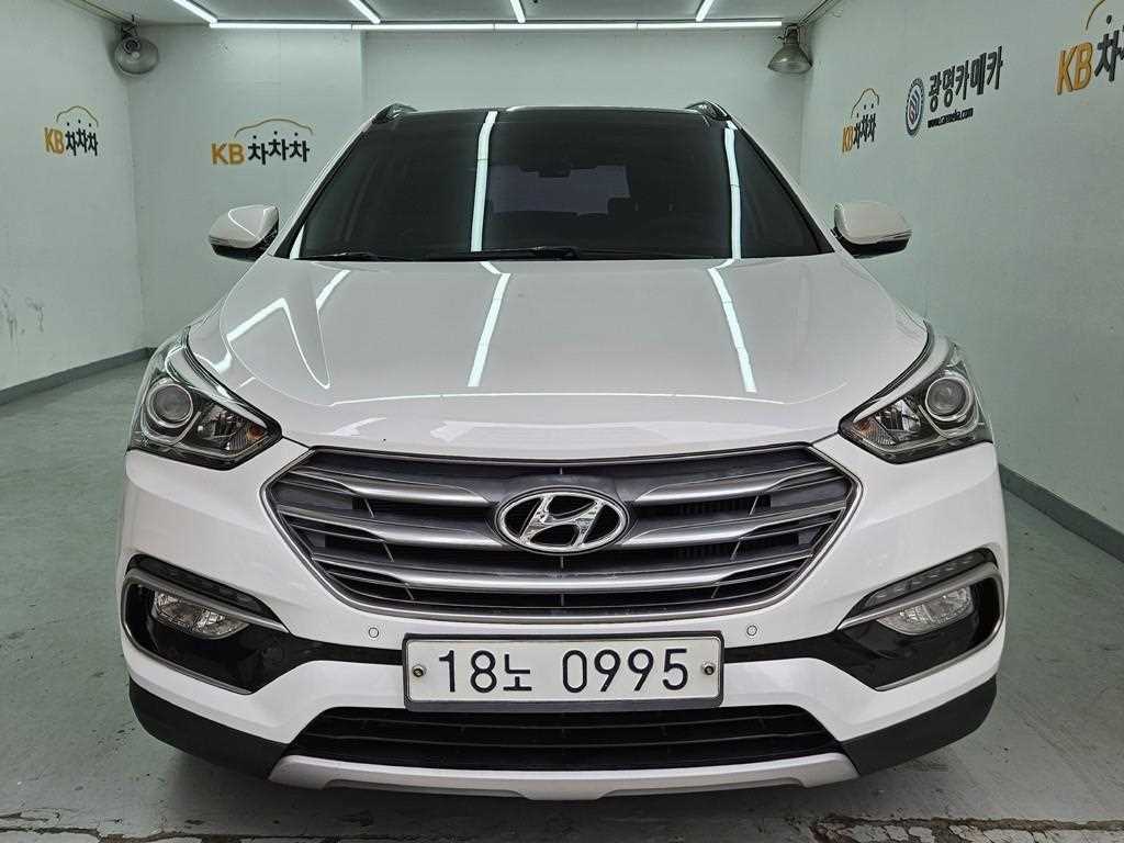 HYUNDAI Santa Fe 2016