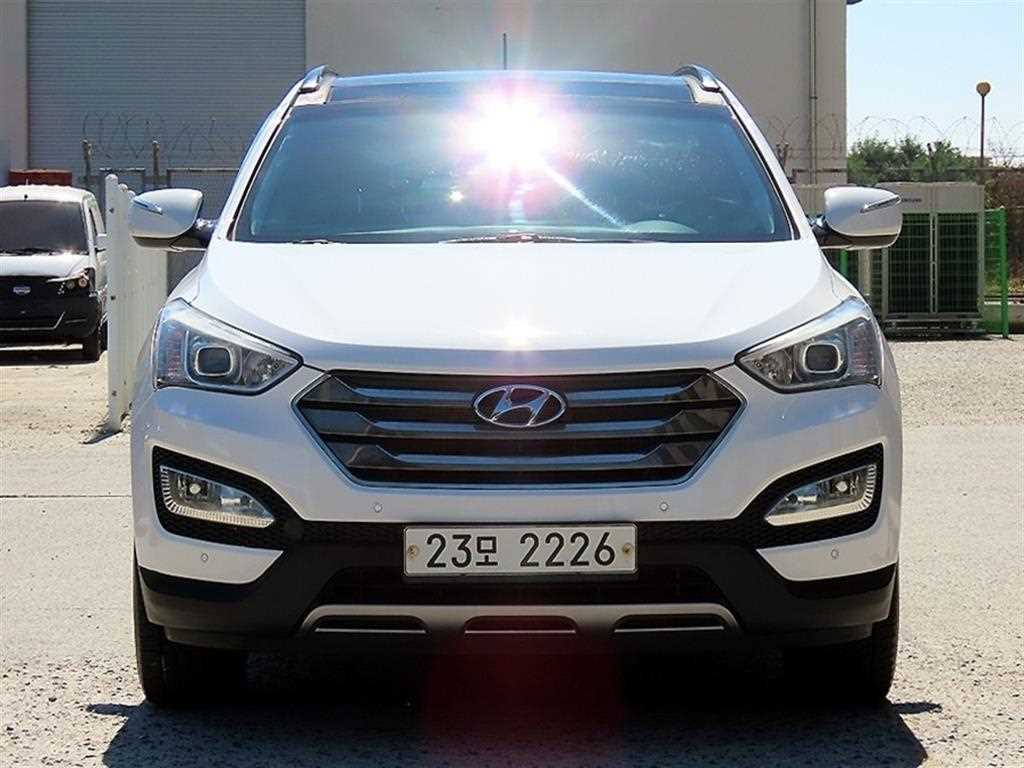 HYUNDAI Santa Fe 2013