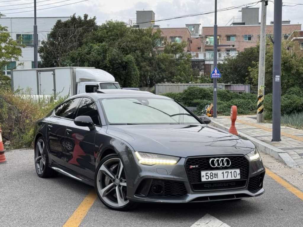 Audi RS7
