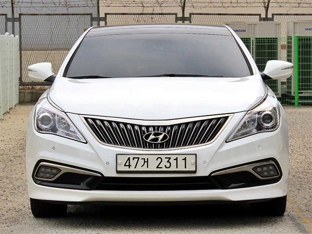 HYUNDAI Grandeur