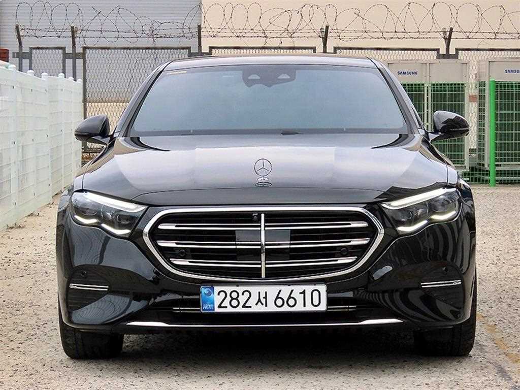 Mercedes Benz E class