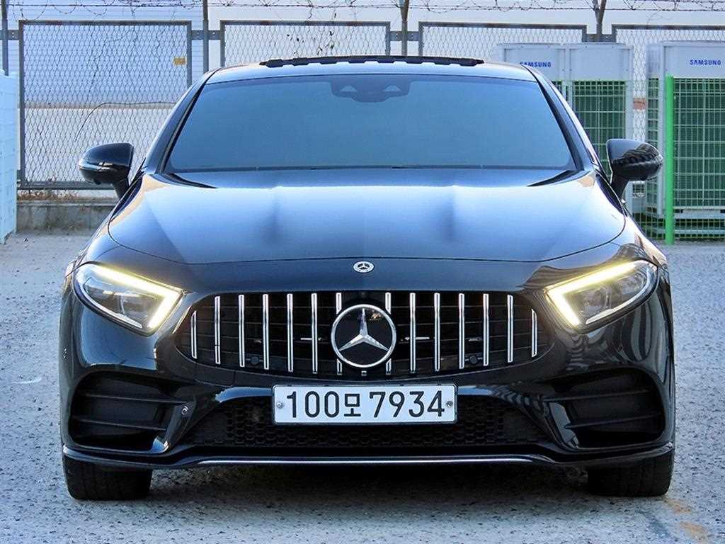 Mercedes Benz CLS Class