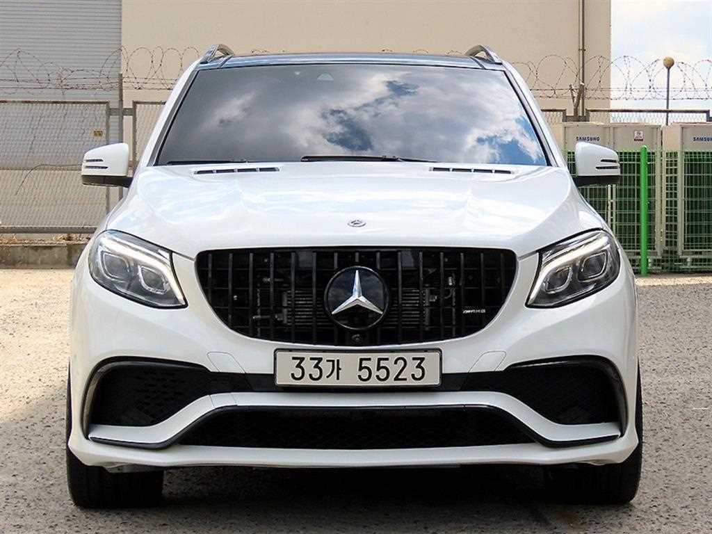 Mercedes Benz GLE Class