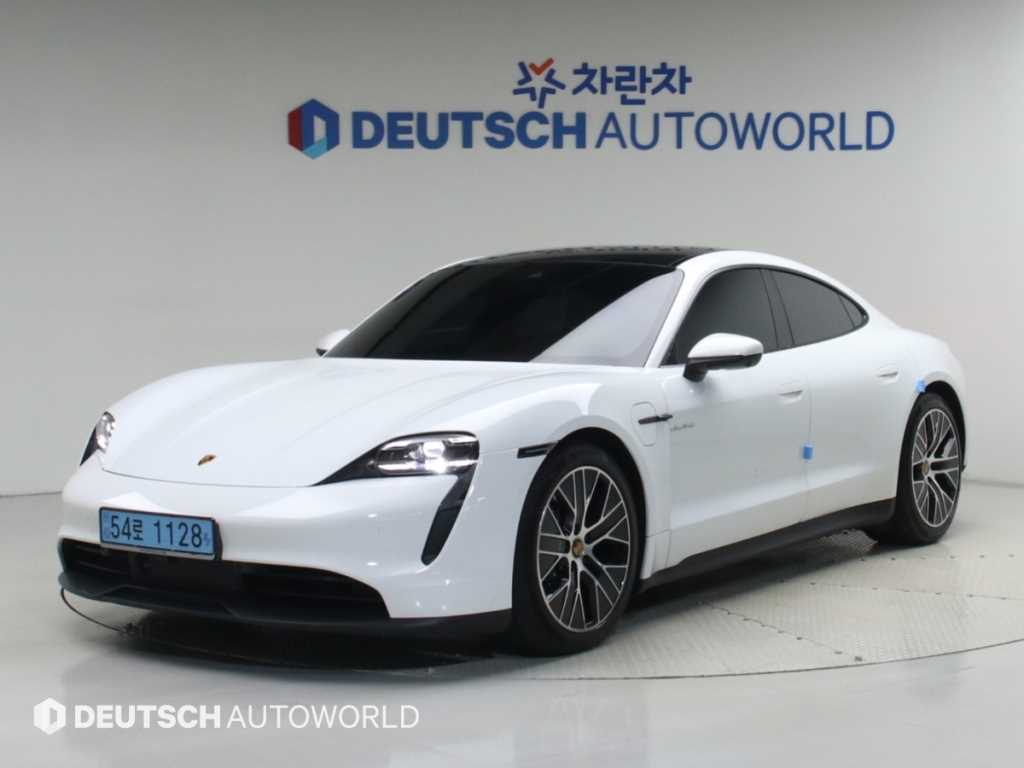 Porsche Taycan