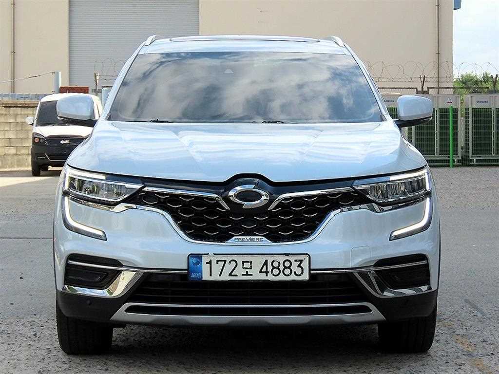 SAMSUNG QM6