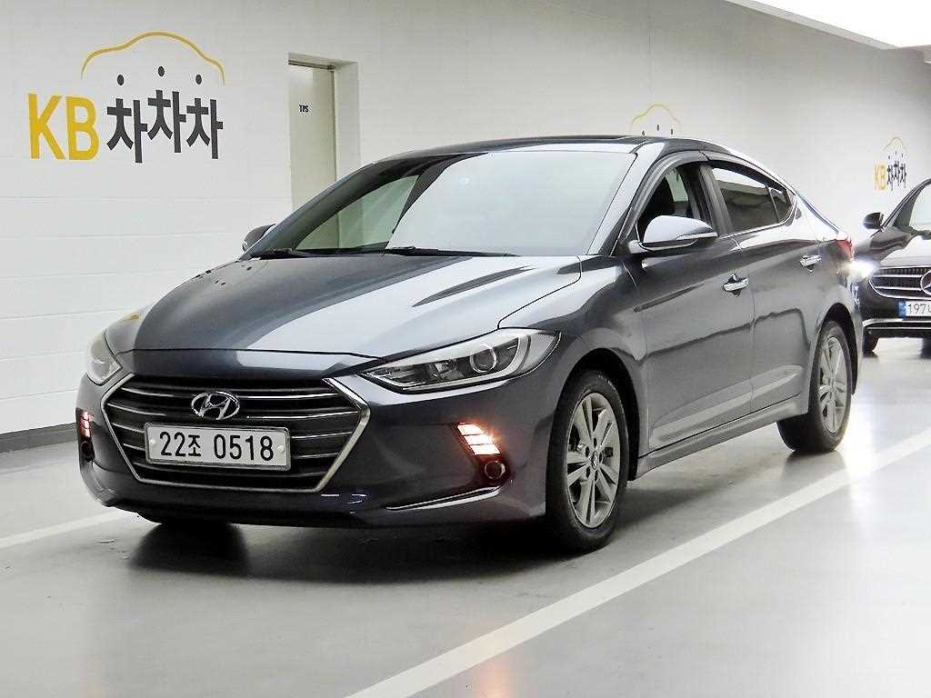 HYUNDAI Avante