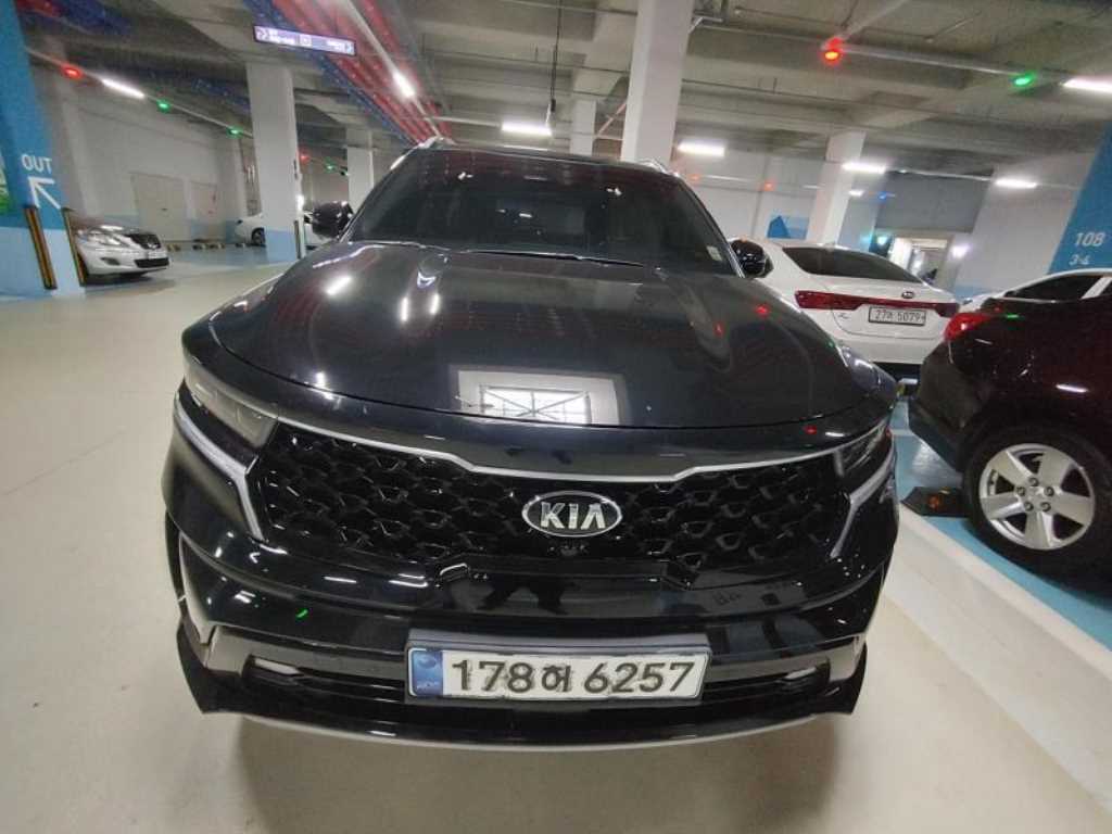 KIA Sorento 2021 — Zona Franca Iquique