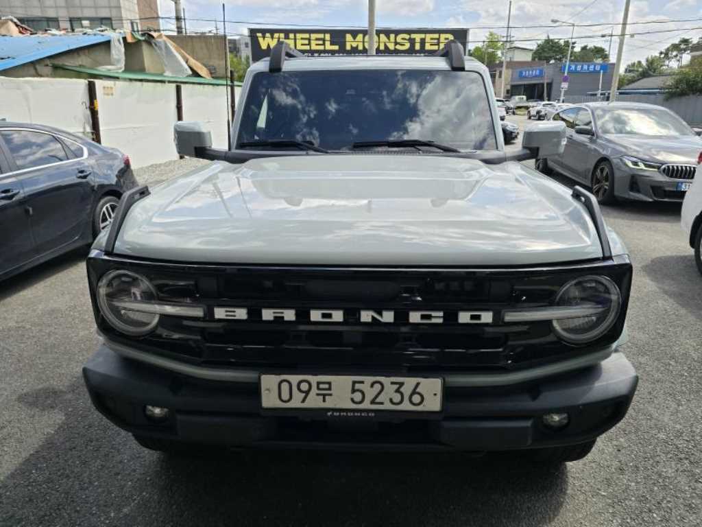 Ford Bronco