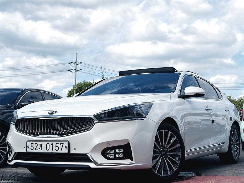 KIA K7