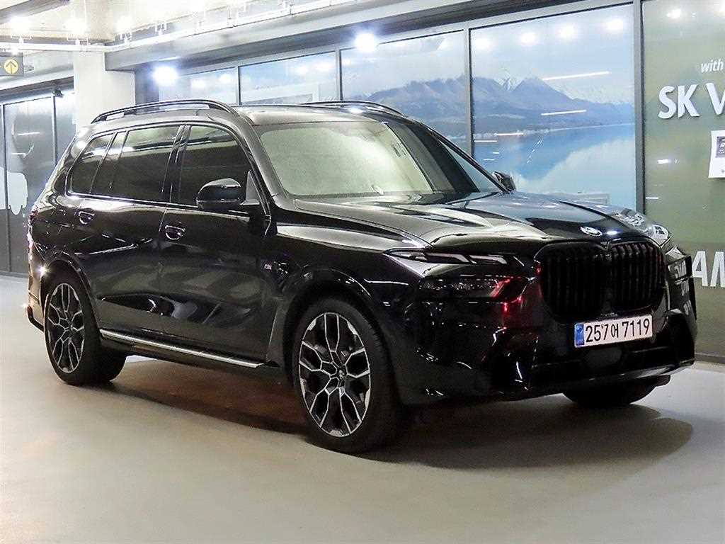 BMW X7