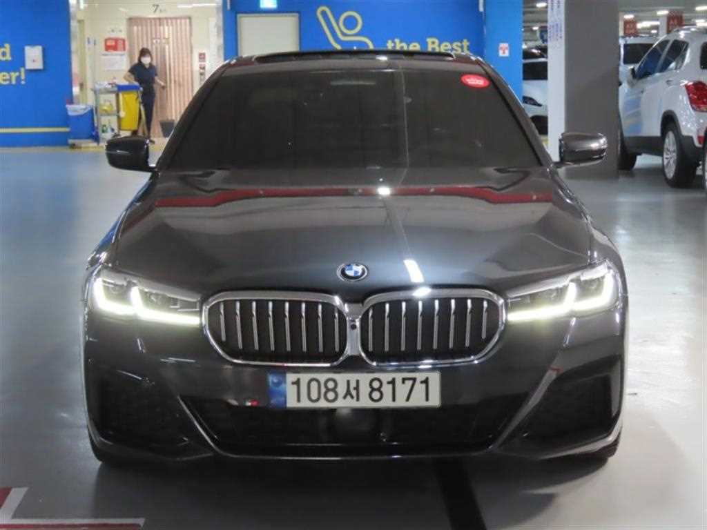 BMW 5 Series 2021 — Zona Franca Iquique