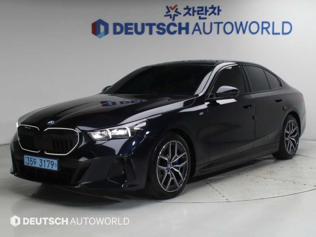 BMW i5