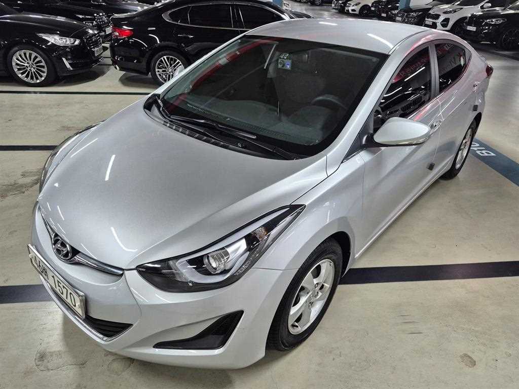 HYUNDAI Avante