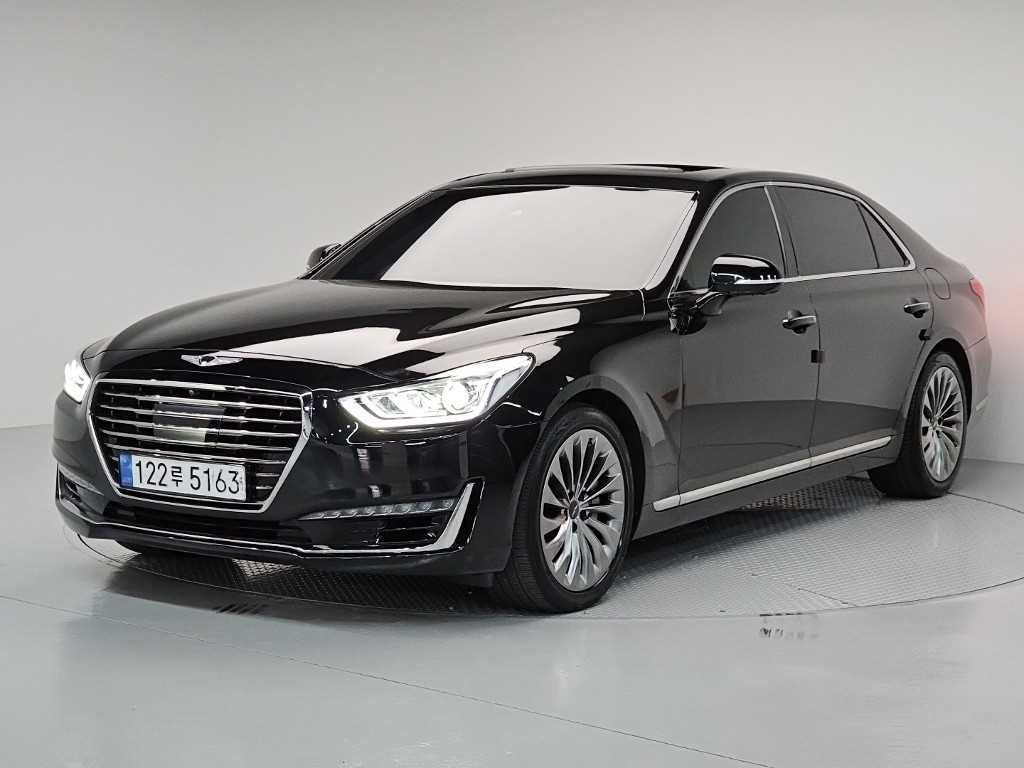 Genesis EQ900