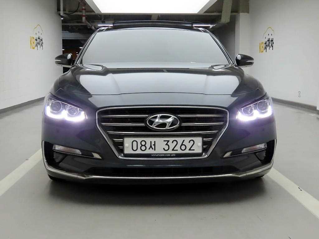 HYUNDAI Grandeur 2018 — Zona Franca Iquique