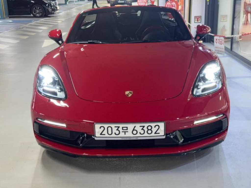 Porsche 718