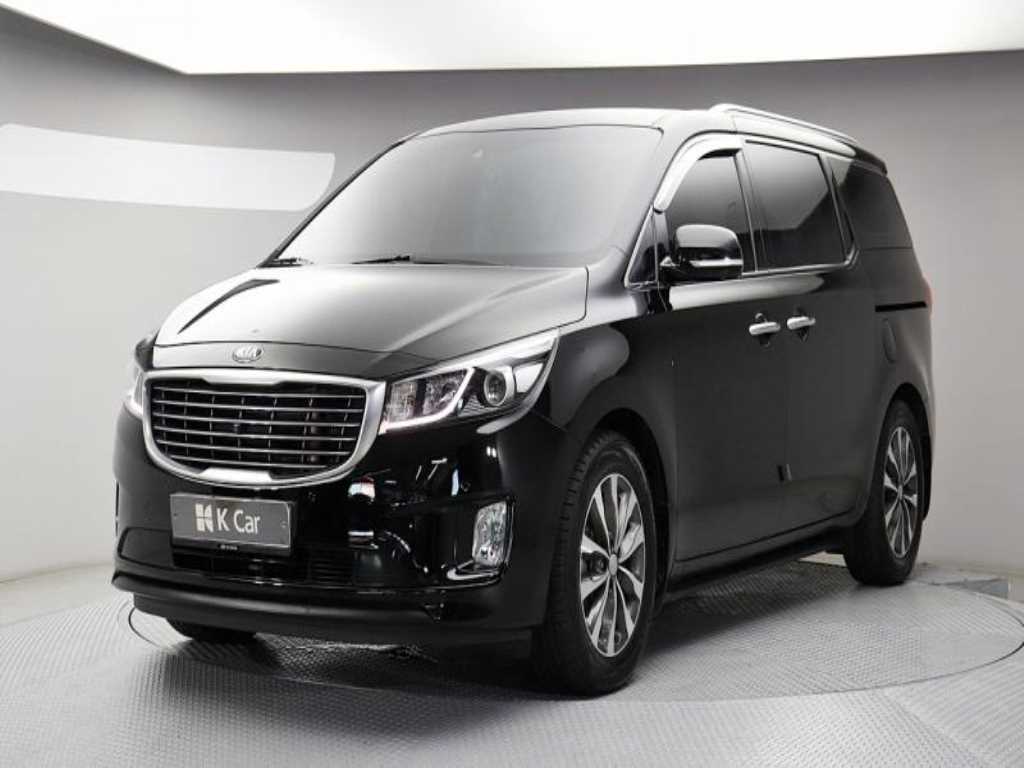 KIA Carnival 2018