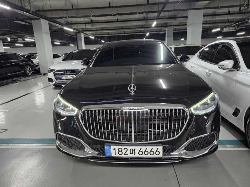 Mercedes Benz S Class 2024 — Zona Franca Iquique