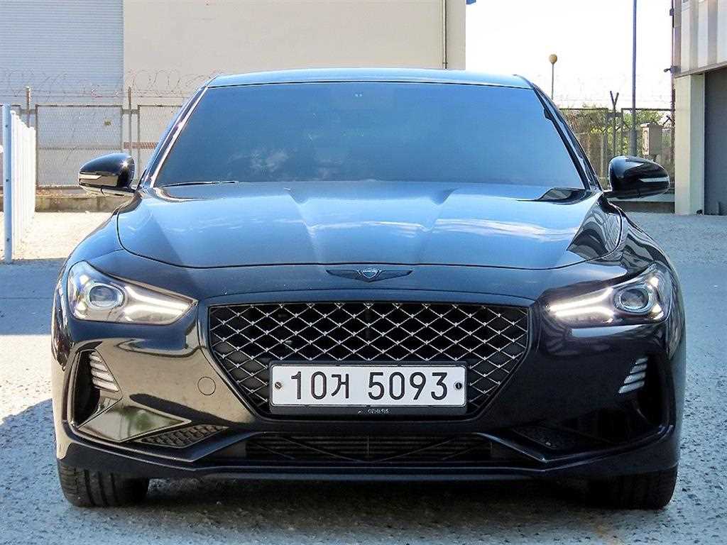 Genesis G70
