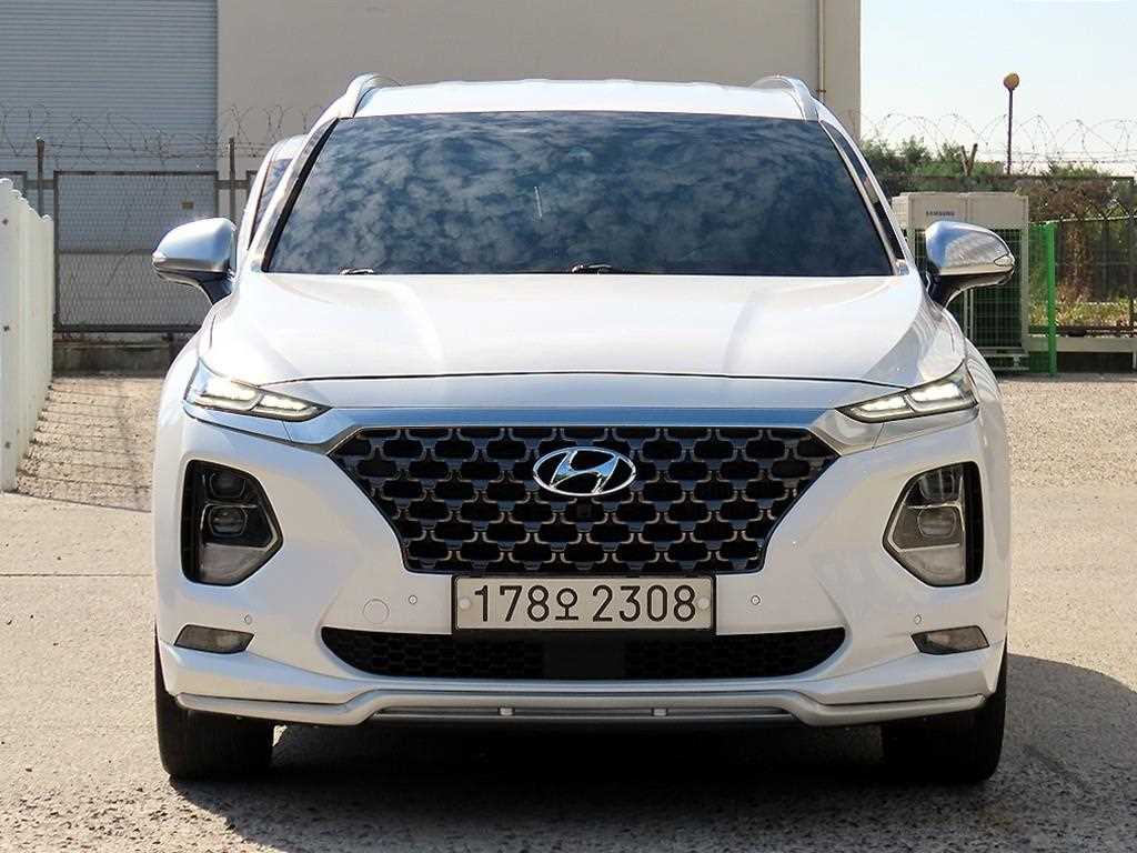 HYUNDAI Santa Fe 2020 — Zona Franca Iquique