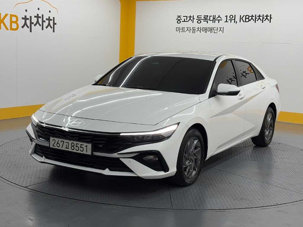 HYUNDAI Avante 2026 — Zona Franca Iquique
