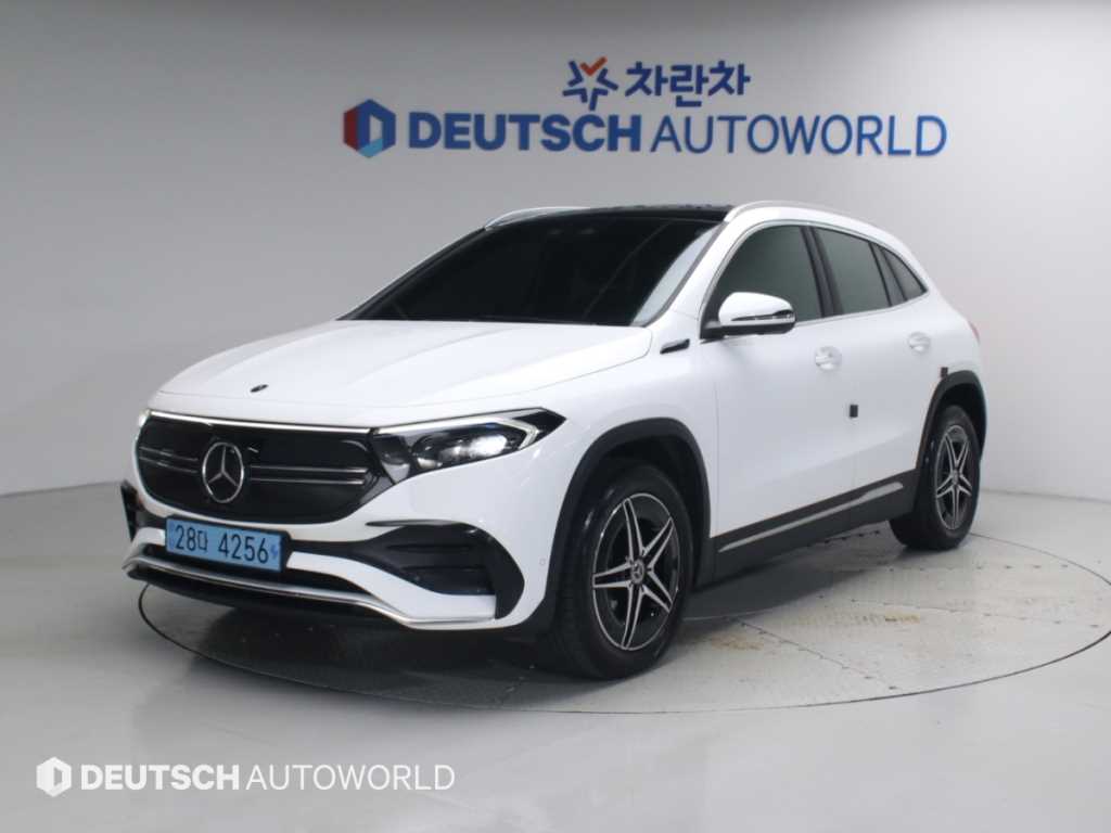 Mercedes Benz EQA
