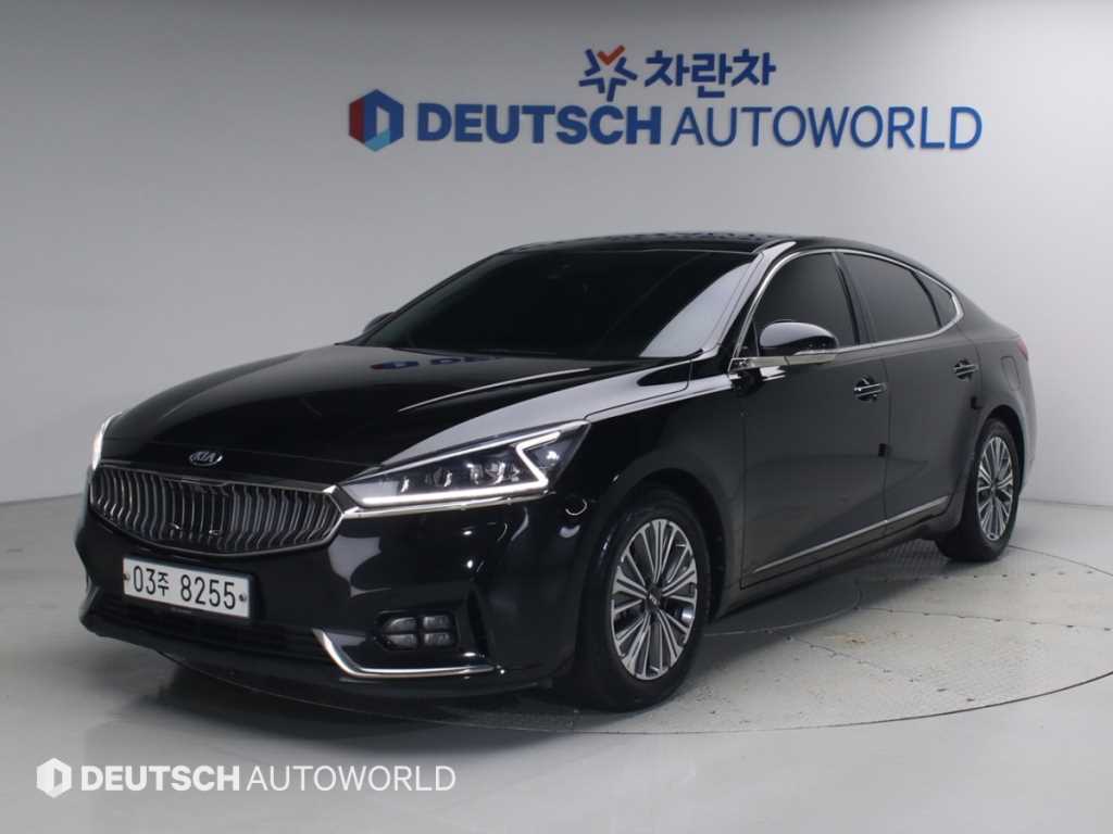 KIA K7