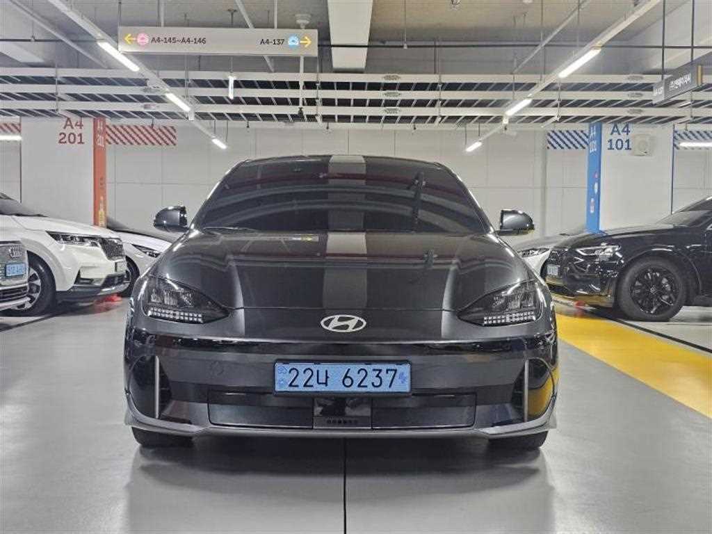 HYUNDAI Ioniq 6