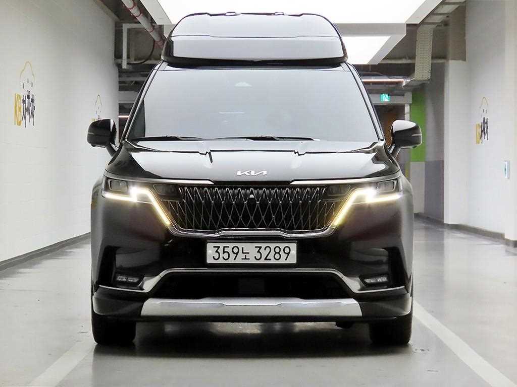 KIA Carnival 2022 — Zona Franca Iquique