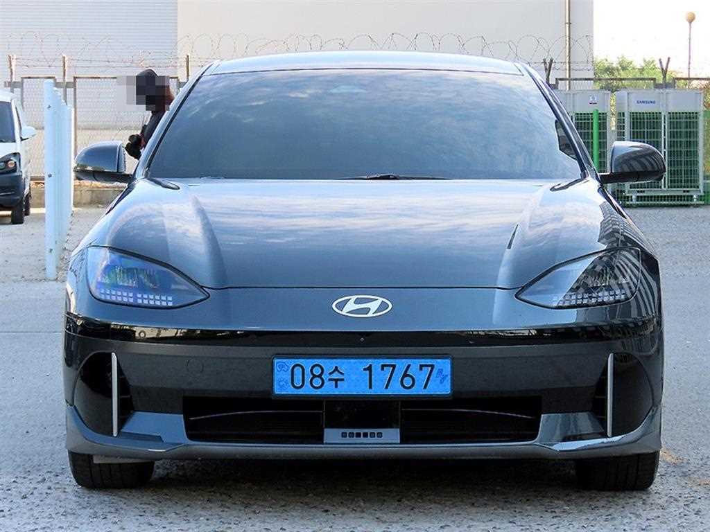 HYUNDAI Ioniq 6