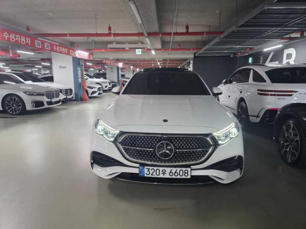 Mercedes Benz E class