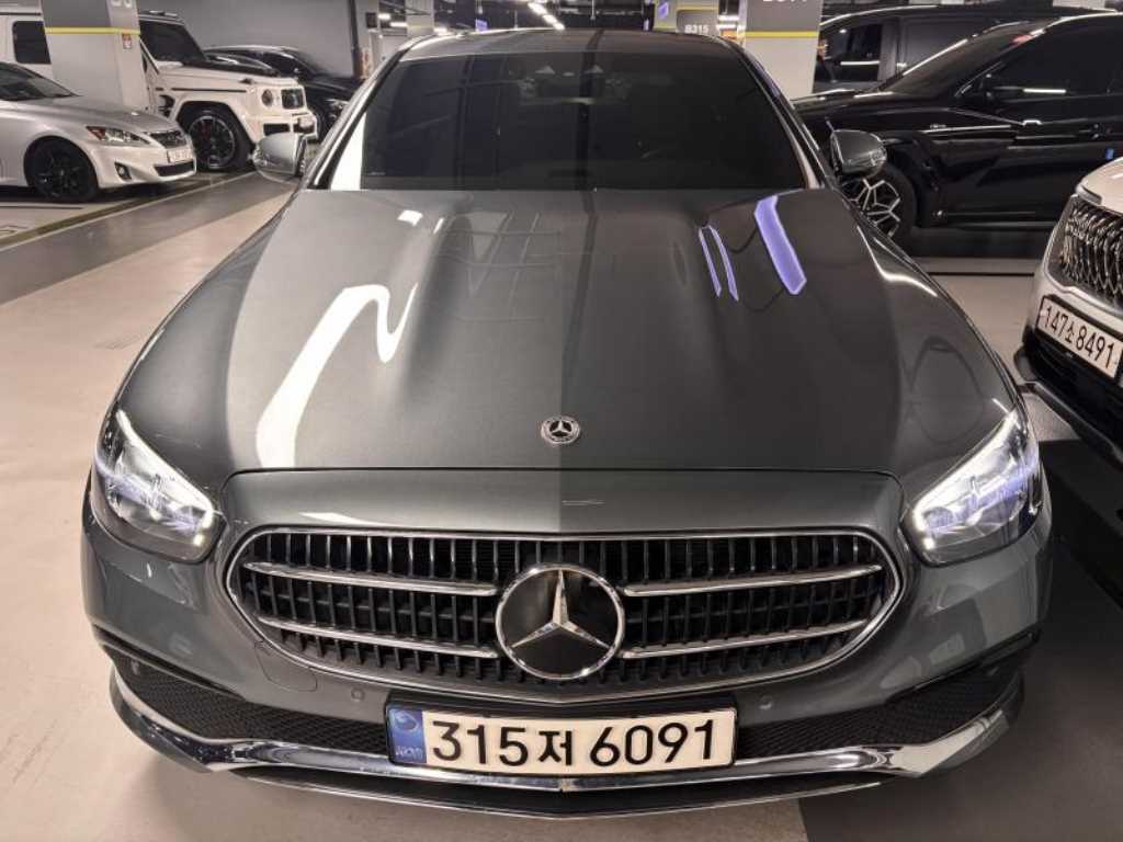 Mercedes Benz E class 2021 — Zona Franca Iquique