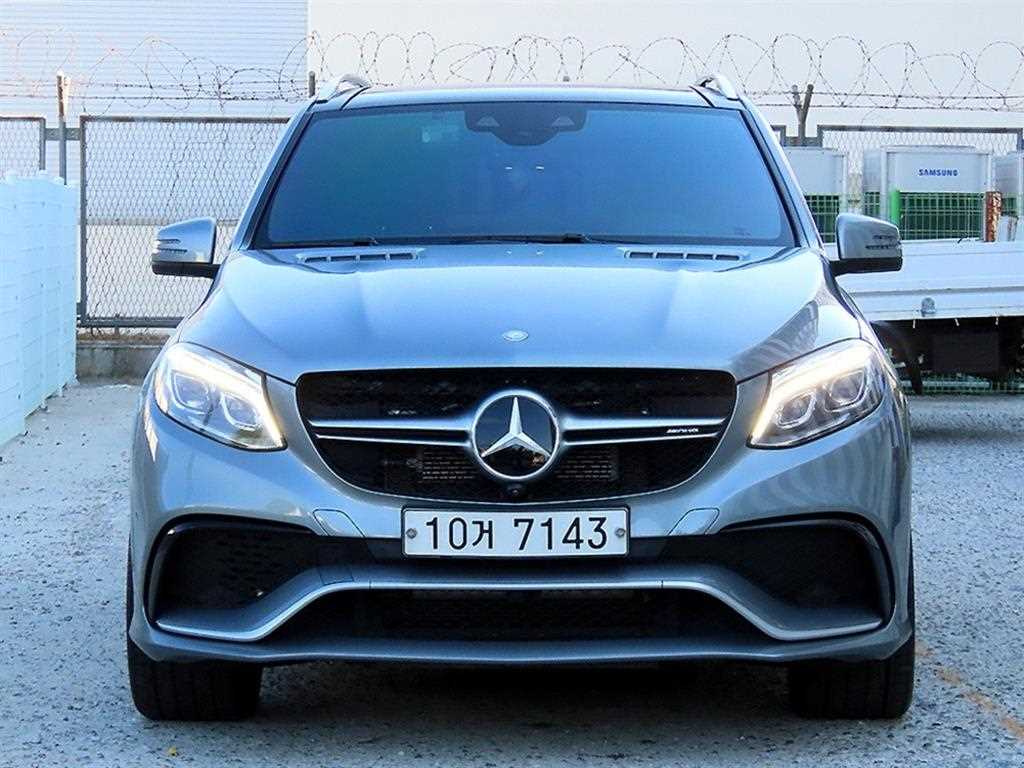 Mercedes Benz GLE Class 2016 — Zona Franca Iquique